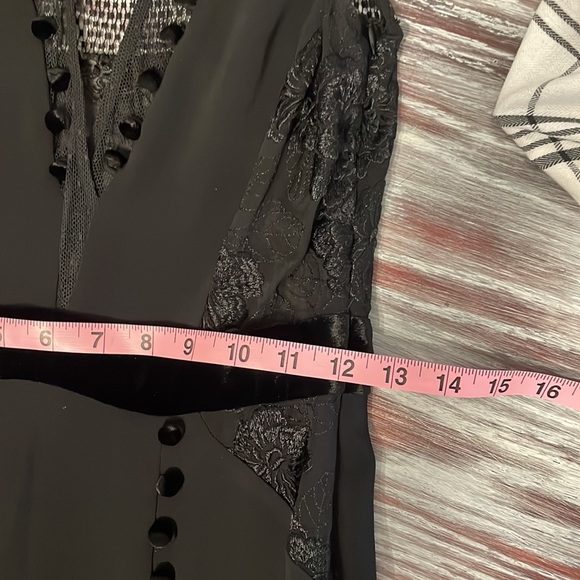 Alc black with lace dress - Picture 13 of 15